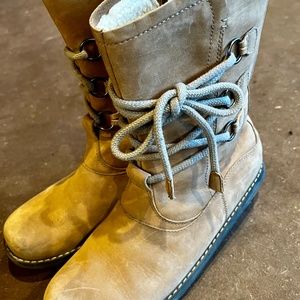 Sorel Kanai Winter Boot Tan Leather